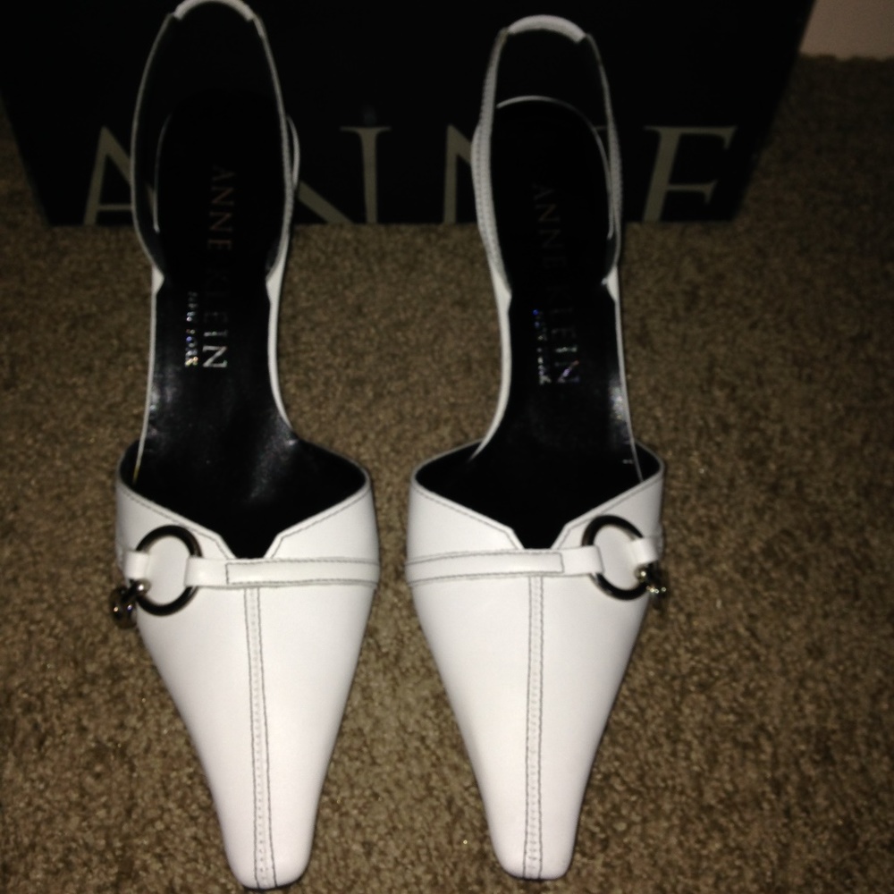 Anne Klein Leather Sling Back Heel